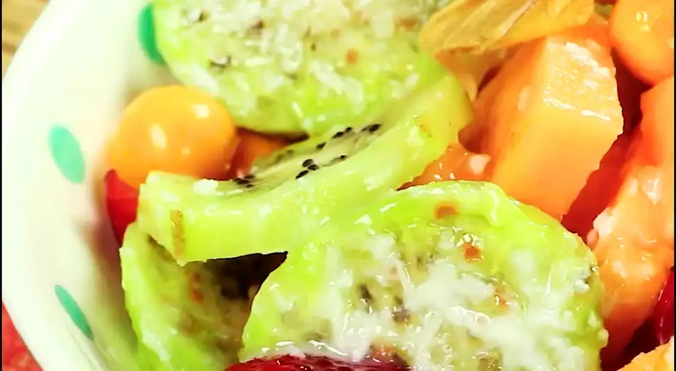 Ensalada de kiwi, tuna y melón