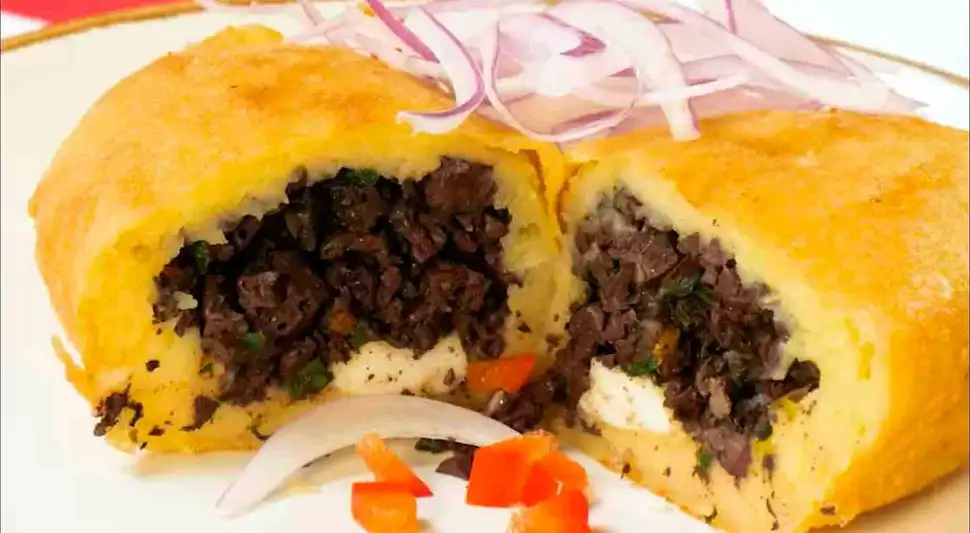Papa Rellena con sangrecita