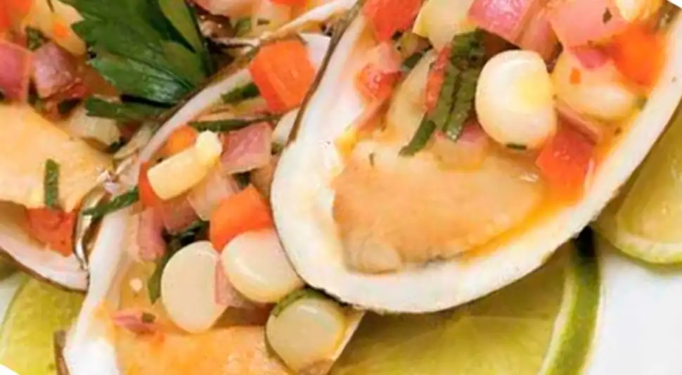 Almejas a la chalaca