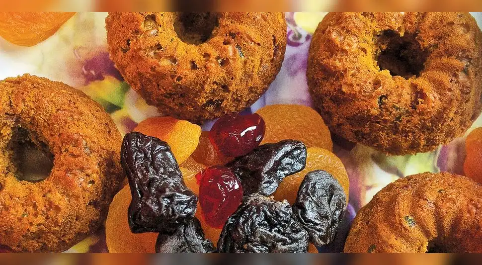 Quequitos con frutas confitadas