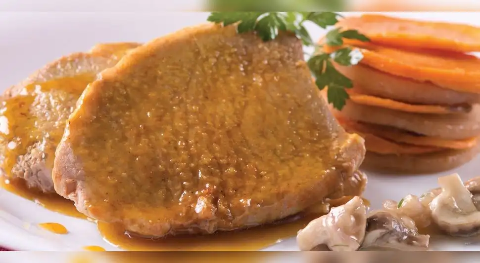 Cerdo con salsa de champiñones