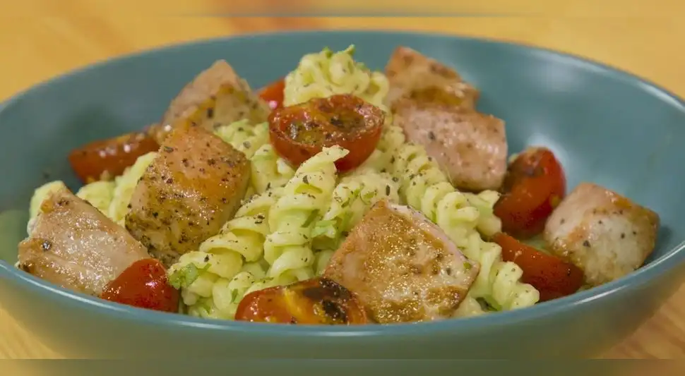 Pasta de atún y palta