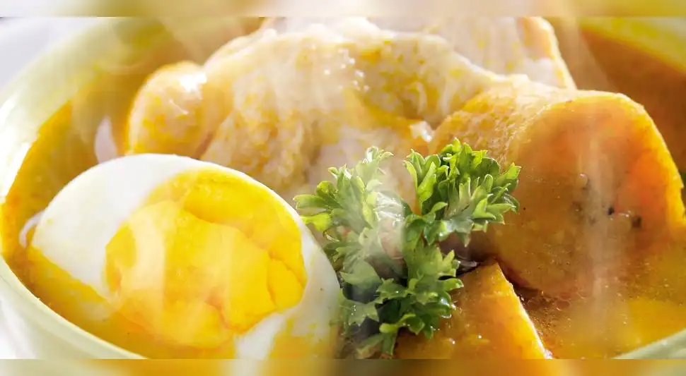 Chaque de gallina y platano 