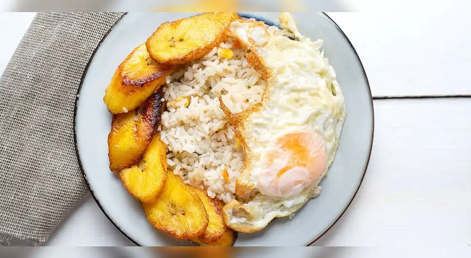 arroz a la cubana
