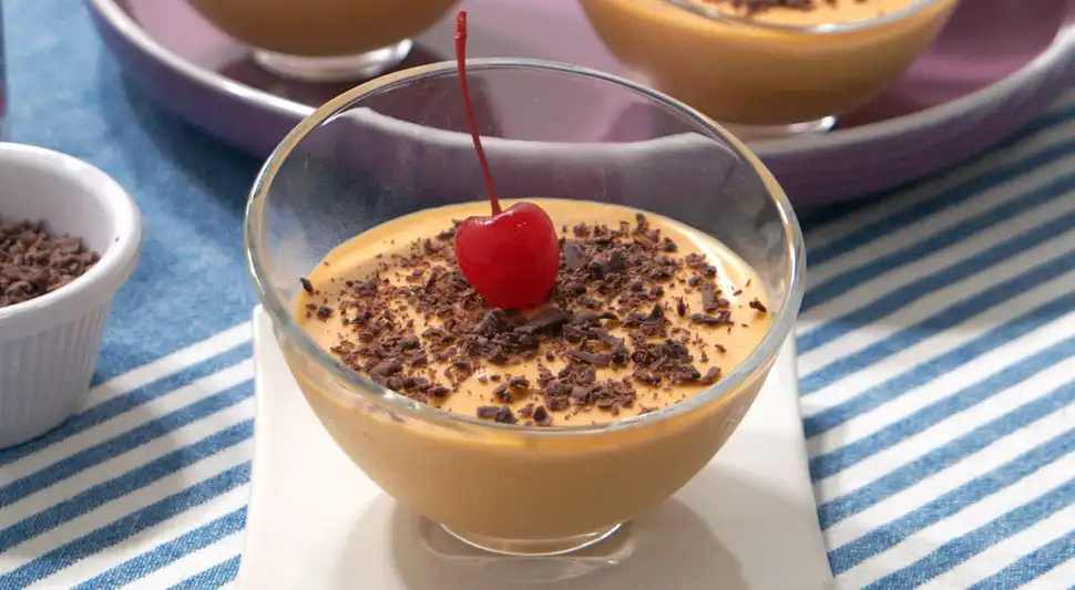 Mousse de lúcuma Mousse de lúcuma