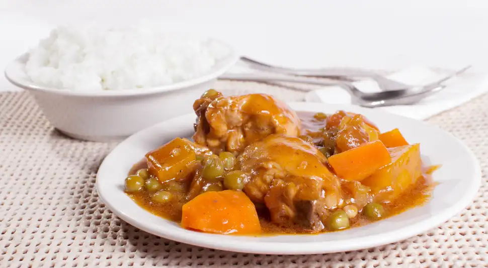 Guiso de pollo Guiso de pollo