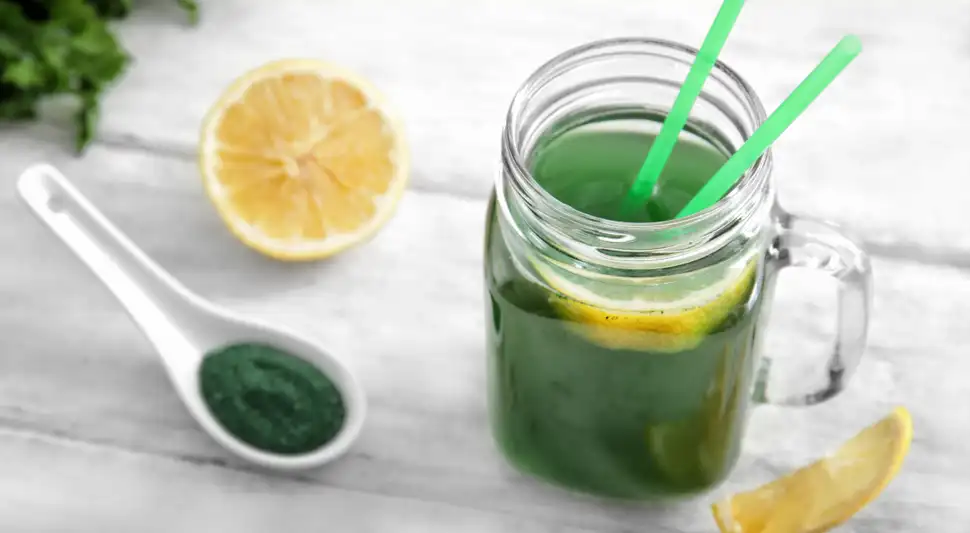 Bebida de espirulina