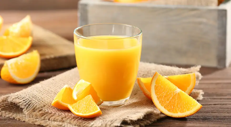 Jugo de naranja con levadura de cerveza Jugo de naranja con levadura de cerveza