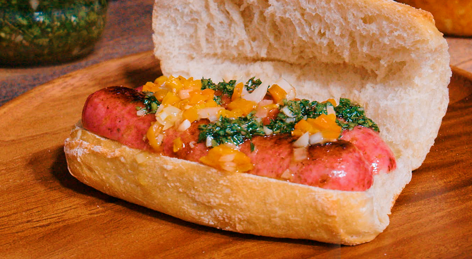 CHORIPÁN CON CHIMICURRI Y AJÍ CHORIPÁN CON CHIMICURRI Y AJÍ