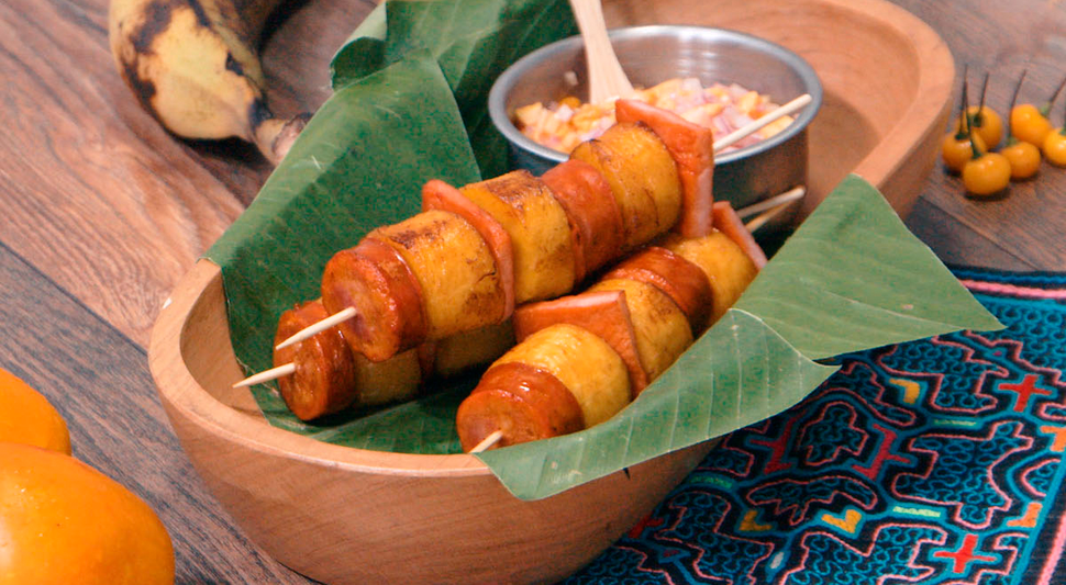 BROCHETAS AMAZÓNICAS BROCHETAS AMAZÓNICAS