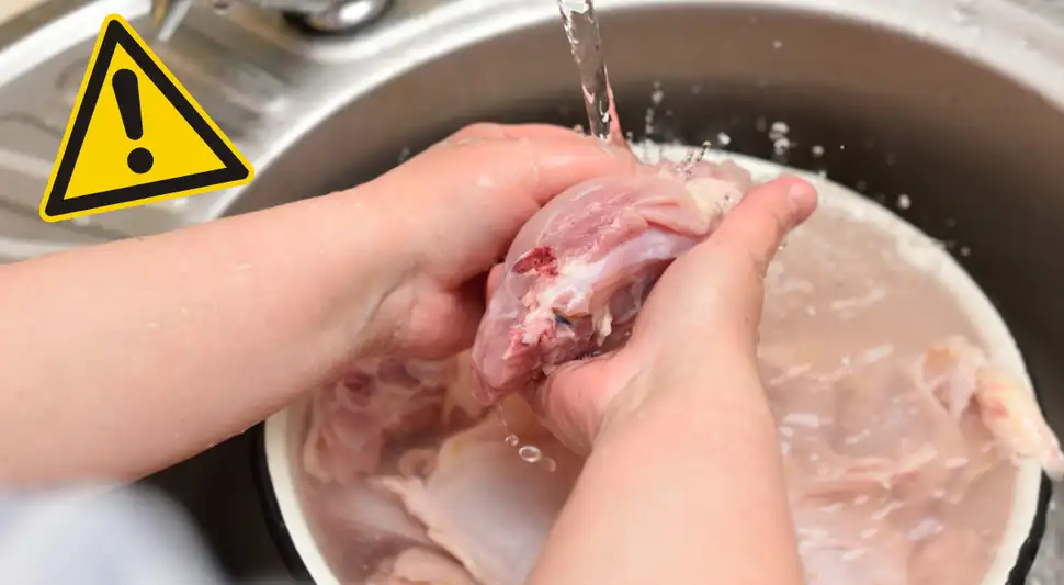 No se debe lavar el pollo No se debe lavar el pollo