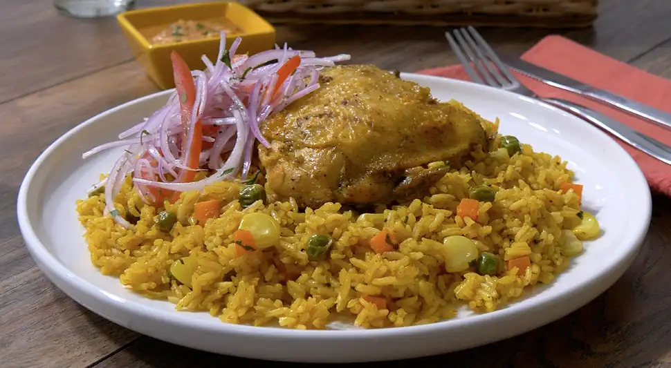 Arroz a la jardinera con pollo Arroz a la jardinera con pollo