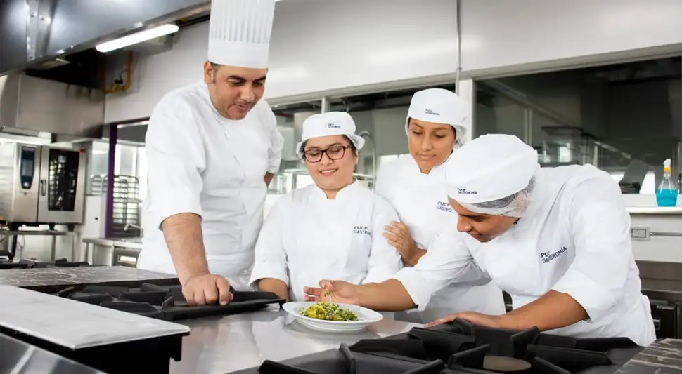 Nueva carrera de gastronomía en la PUCP Nueva carrera de gastronomía en la PUCP