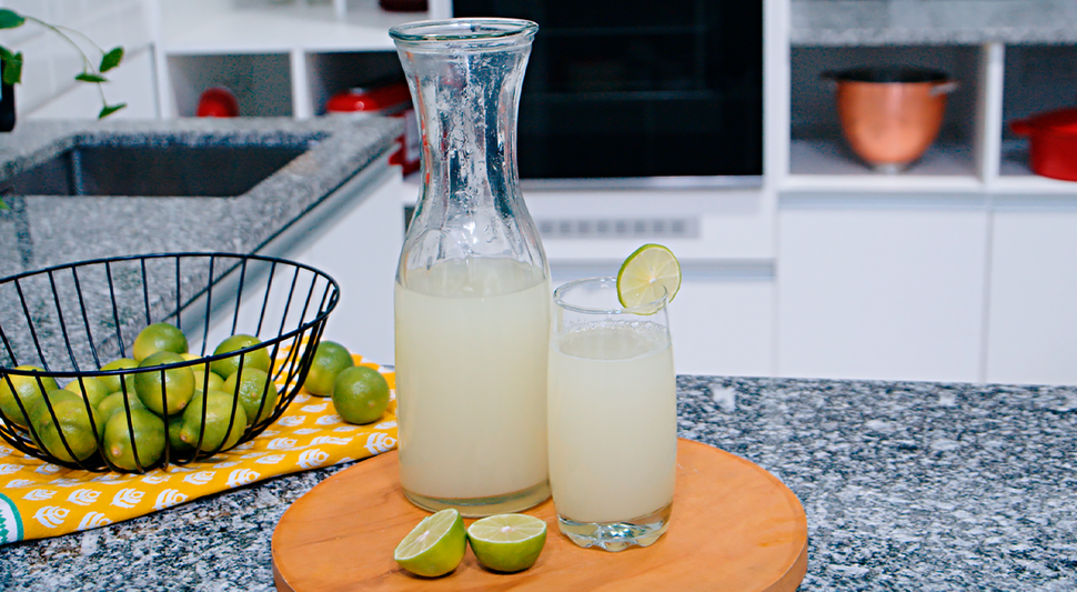 Limonada clásica con licuadora Limonada clásica con licuadora