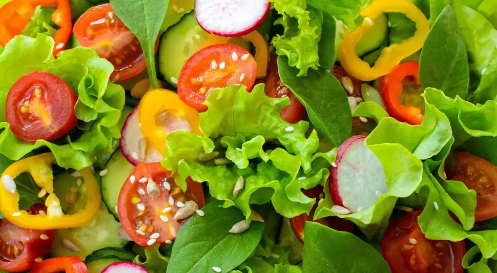 El tiempo de refrigeración de las verduras es determinante para conservar su valor nutricional. Foto: Buenazo / Shutterstock