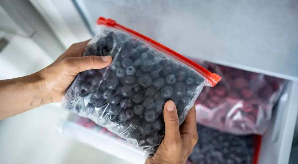 La piel suave y delicada, y su contenido en agua hace que sea más fácil que se echen a perder. Foto: Buenazo / Shutterstock