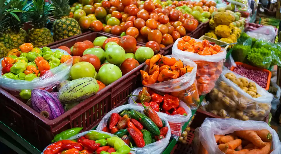 El alza del precio de las verduras ha ocasionado preocupación entre los ciudadanos. Foto: Buenazo / Shutterstock