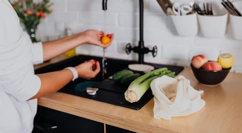 Protege tu organismo con el consumo de alimentos proteicos. Fuente: Pexels.