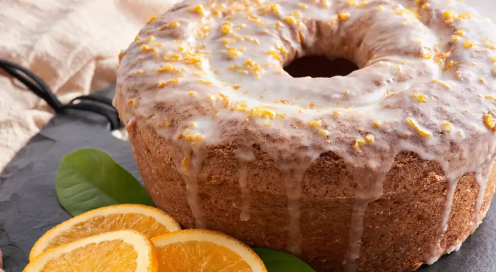 Receta fácil de budín de naranja. Foto: Buenazo / Shutterstock