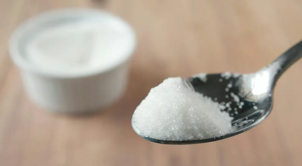 Se recomienda llevar una dieta balanceada, evitar el azúcar y mantener horarios regulares. Fuente: Pexels.