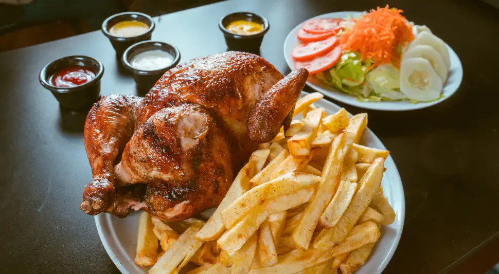 Aprende a disfrutar del pollo a la brasa de manera saludable. Aprende a disfrutar del pollo a la brasa de manera saludable.