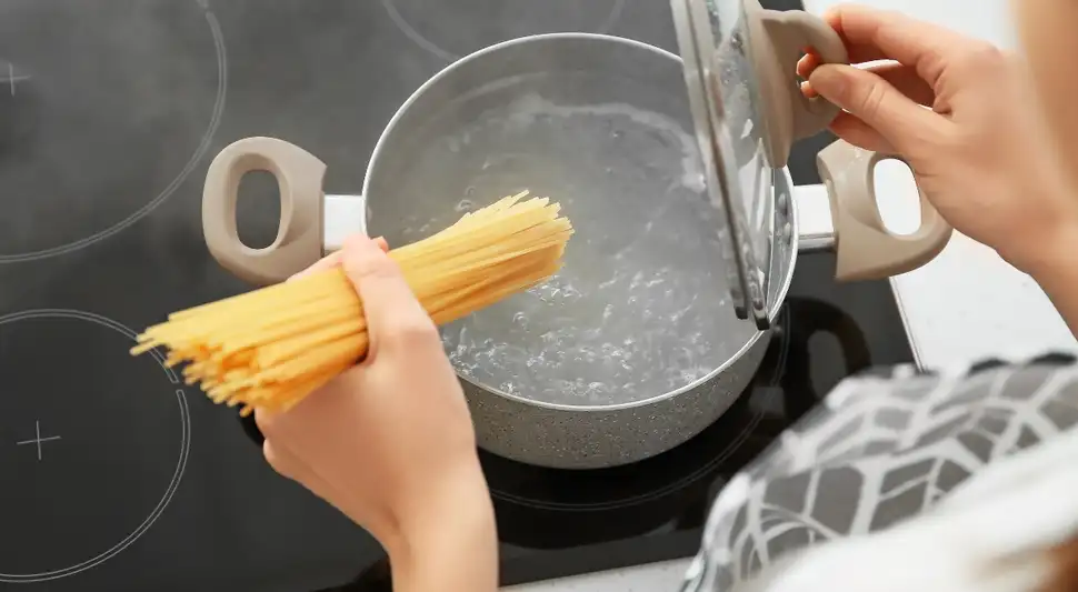 Cómo elegir los mejores espaguetis en el supermercado. Cómo elegir los mejores espaguetis en el supermercado.