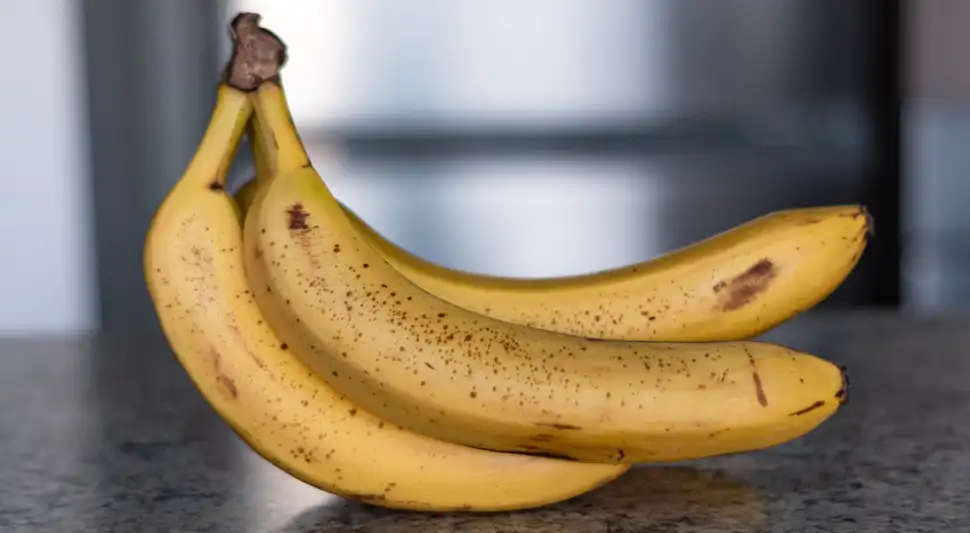 ¿Dónde guardar los plátanos para que no se pudran?