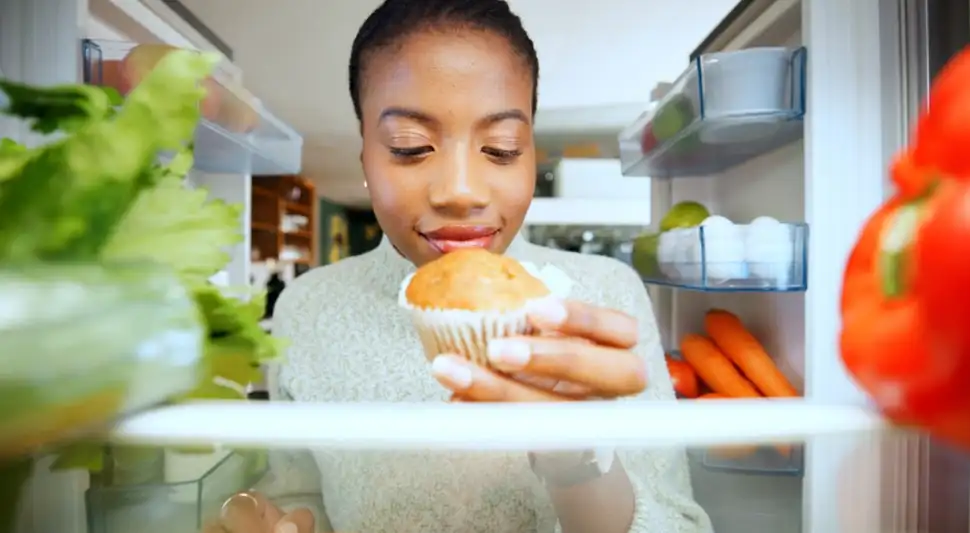 El cambio de estilo de vida también influencia en la alimentación. Fuente: Shutterstock.