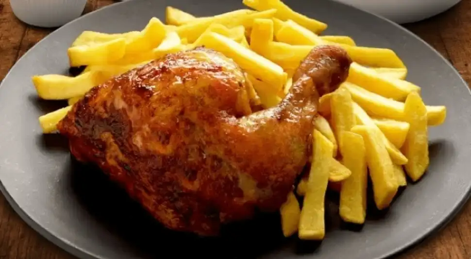 ¡Solo HOY!: Pollo a la brasa a S/9.90. ¡Solo HOY!: Pollo a la brasa a S/9.90.