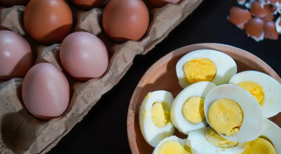 ¿Es saludable para el corazón incluir huevo en el desayuno?