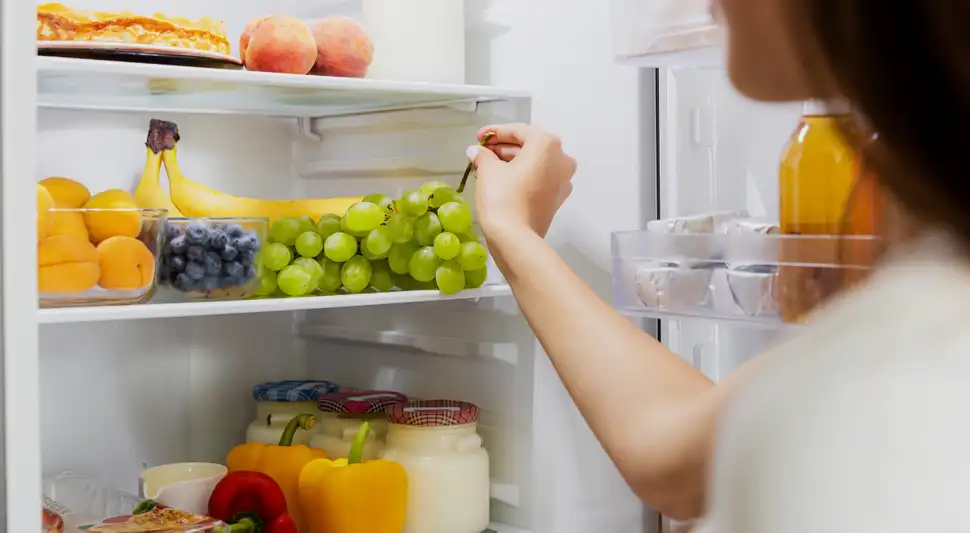 Cuidado con lo que guardas en el refrigerador.