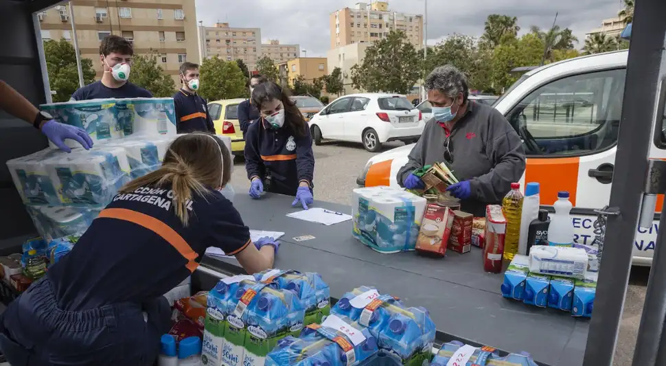 Comida gratis en Los Ángeles por Navidad. Comida gratis en Los Ángeles por Navidad.