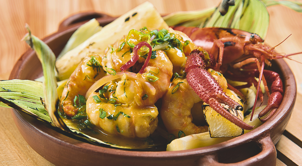 Ceviche de camarones caliente